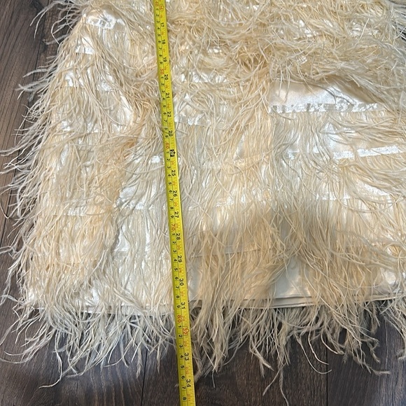 JJ's House Sheath/Column One-Shoulder Feather Cocktail Dress - Picture 14 of 16